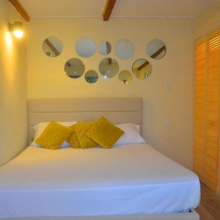Homey Vacation And Carrental Willemstad Buitenkant foto