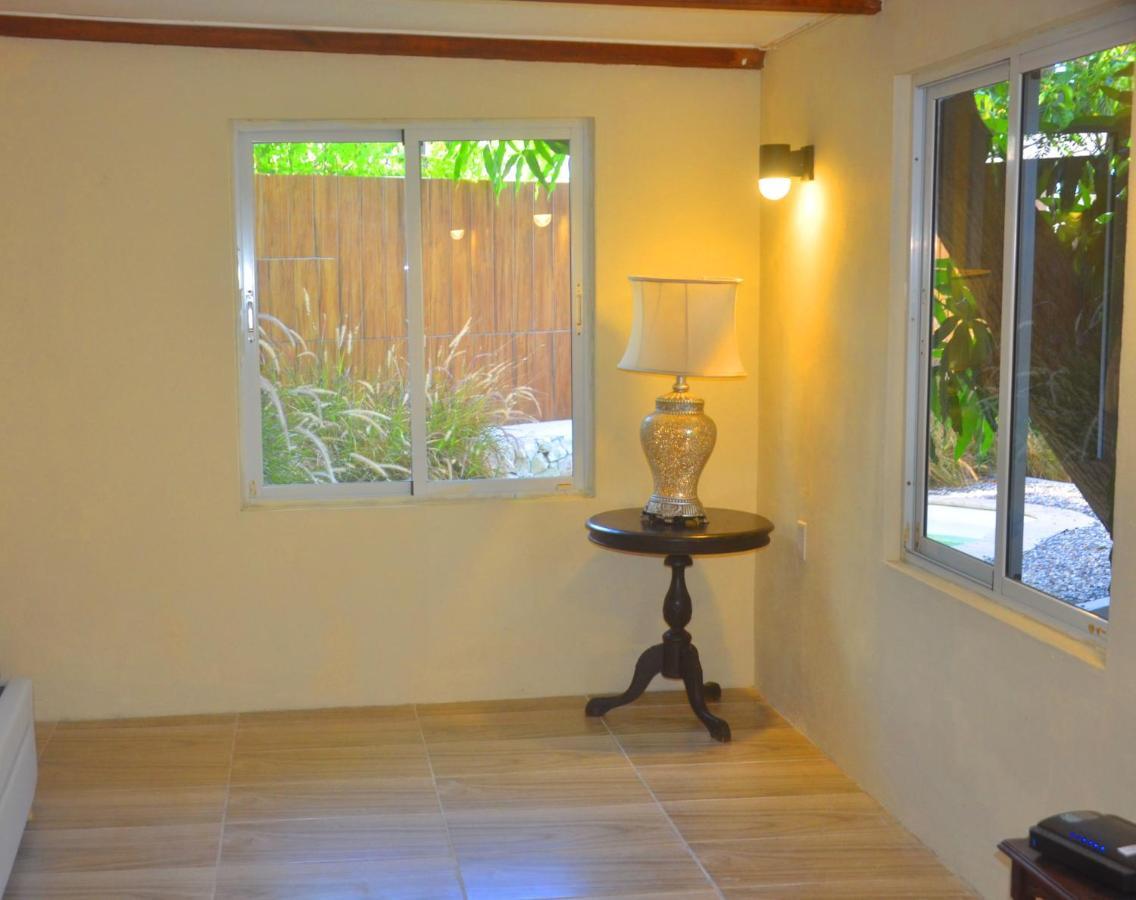 Homey Vacation And Carrental Willemstad Buitenkant foto