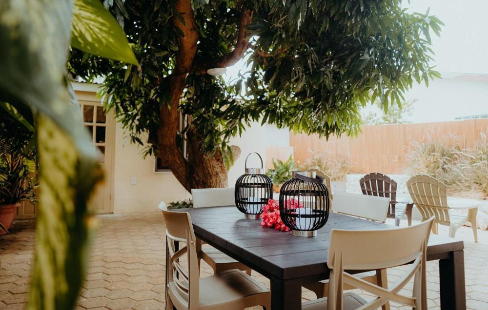 Homey Vacation And Carrental Willemstad Buitenkant foto
